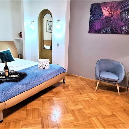 Central Arghezi Art Deco Apartment Piata Universitatii Бухарест Екстер'єр фото